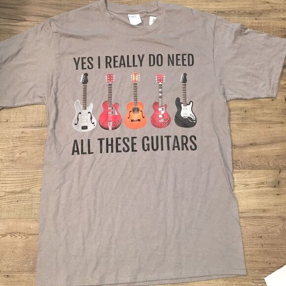 Yes I really need all these guitars music t shirt - Picture 2 of 2